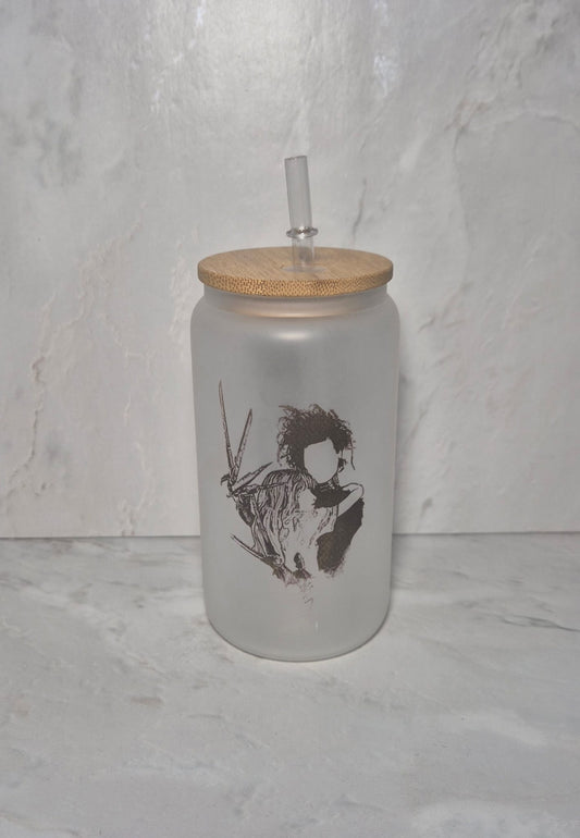VASO DE EDUARDO MANOS TIJERAS